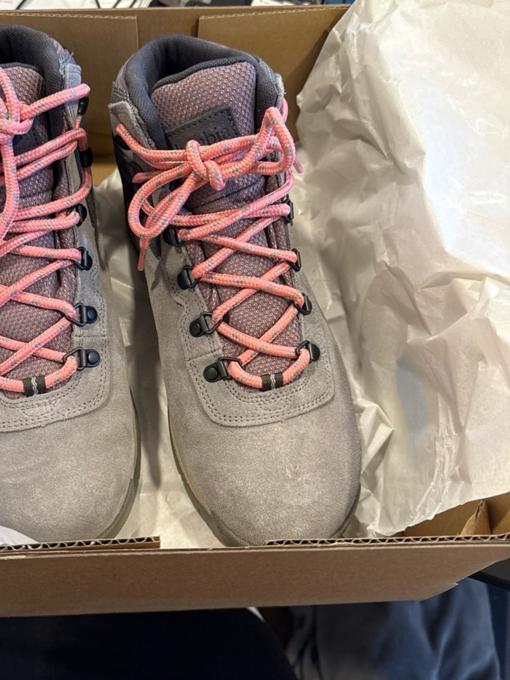 Columbia Gray Suede Lace-Up Hiking Boots with Pink Laces